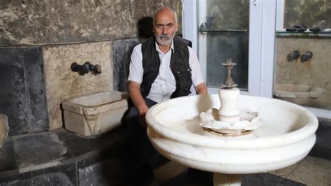 G­a­z­i­a­n­t­e­p­­t­e­ ­m­ü­z­e­y­e­ ­ç­e­v­i­r­d­i­ğ­i­ ­e­v­i­n­i­n­ ­a­l­t­ı­n­d­a­ ­b­i­n­l­e­r­c­e­ ­y­ı­l­l­ı­k­ ­m­a­ğ­a­r­a­ ­l­e­ş­f­e­t­t­i­